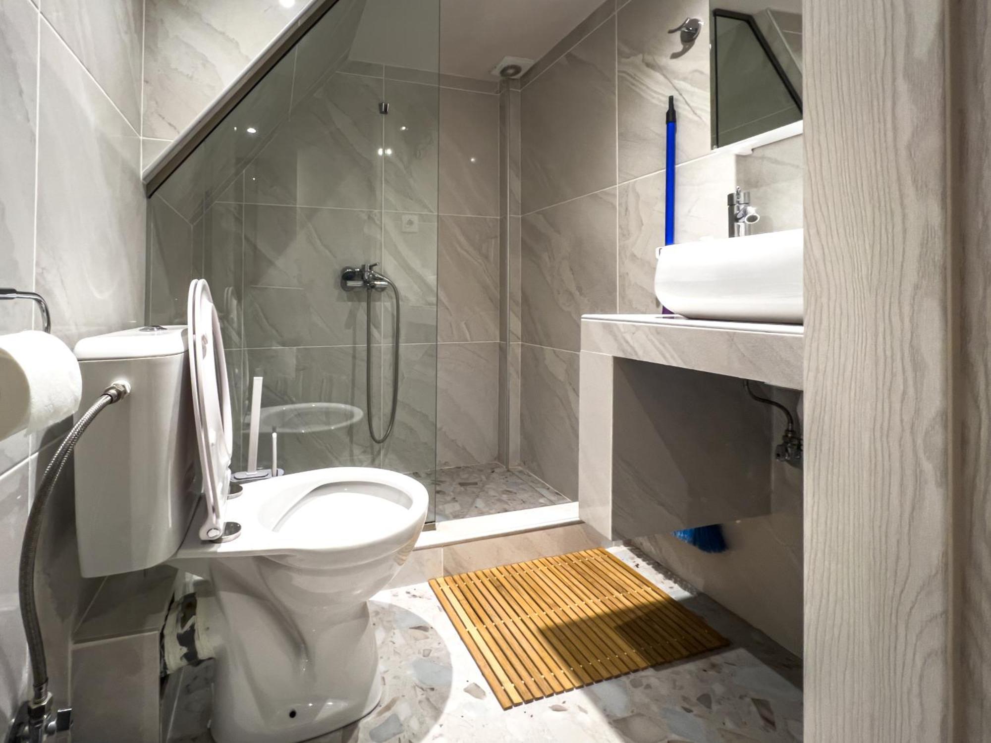 Daidalos Welcome Stay Downtown Loft - Explore Center By Foot - Close To Arch Of Galerius Thessaloniki Exterior photo